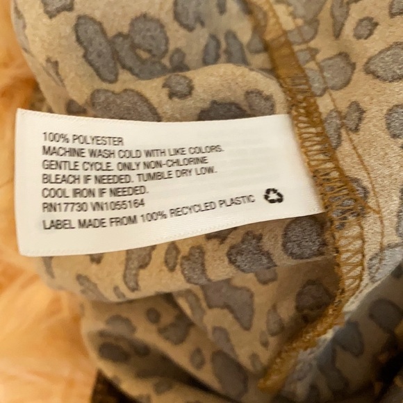 PRICE FIRM! NEW! Leopard Print Bow Tie Waist Shorts - Picture 4 of 4